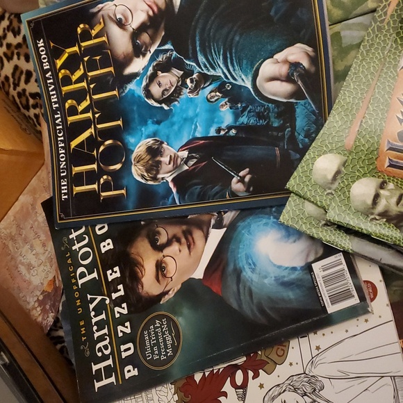 Harry Potter Coloring& Poster Book & Magazine Collection - Picture 4 of 11